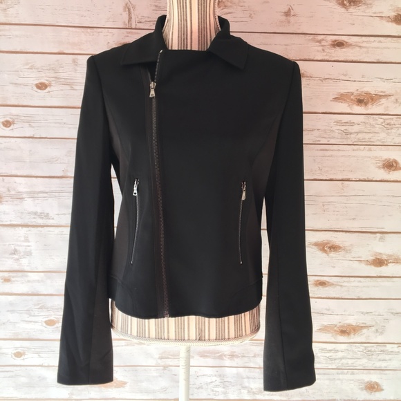 Tahari Black Blazer Size Medium - Picture 3 of 11